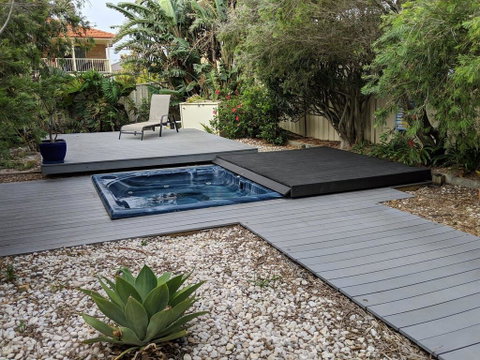 Sunset On Birubi' - Pet Friendly, Air Con, Water Views, WIFI And Outdoor Spa - Holiday Byron Bay 0