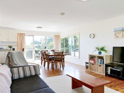 Surf Beach Views - Quiet Position, Close To Beach - Holiday Byron Bay 3