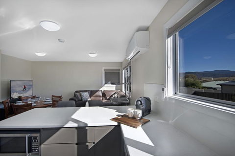 T-Bar On Twynam - Holiday Byron Bay 0