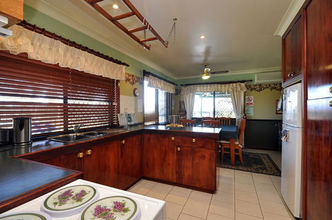 Talga Escape Rothbury With Pool And Views - Holiday Byron Bay 1