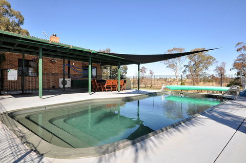 Talga Escape Rothbury With Pool And Views - Holiday Byron Bay 0