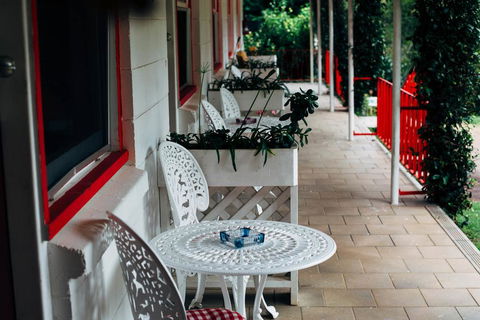Tall Trees Motel Mountain Retreat - Holiday Byron Bay 2