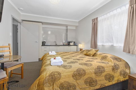 Tall Trees Motel Mountain Retreat - Holiday Byron Bay 1