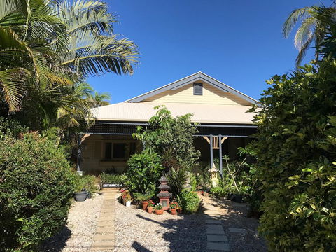 Tallow Beach Motel - Holiday Byron Bay 2