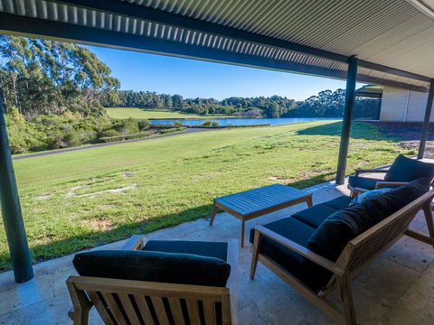 Tanah Marah - Holiday Byron Bay 0