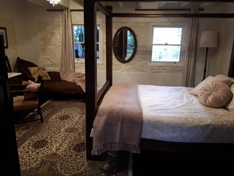 Tanilba House - Holiday Byron Bay 1