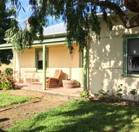 Tarndwarncoort - Farmer's Cottage - Holiday Byron Bay