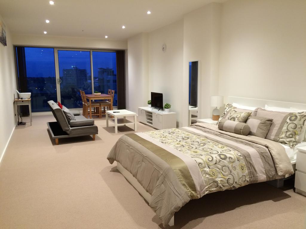 Sturt Street SA Holiday Byron Bay
