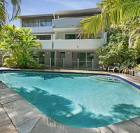 Tea Trees - Holiday Byron Bay