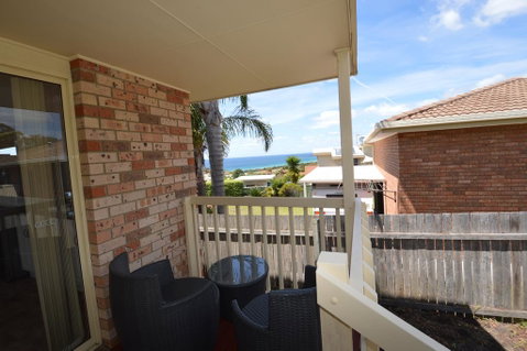 Telopea Cottage - Holiday Byron Bay 0