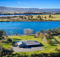 Terara Riverview Estate - Holiday Byron Bay