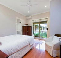 The Acreage Luxury BB and Guesthouse - Holiday Byron Bay