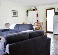 The Apartment - Moyston - Holiday Byron Bay