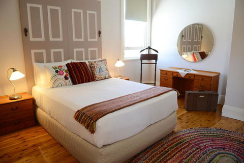 The Bank B&B West Wyalong - Holiday Byron Bay 1