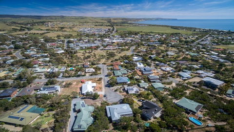 The Banksia - 3 Banksia Court, Normanville - Holiday Byron Bay 2