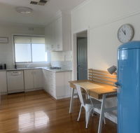 The Batch on Benyon  Fresh and Cute as a Button - Holiday Byron Bay