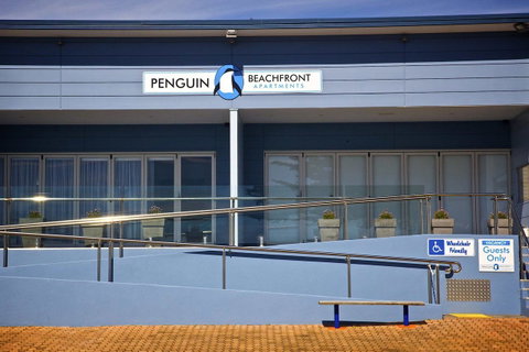 Penguin Beachfront Apartments - Holiday Byron Bay 17
