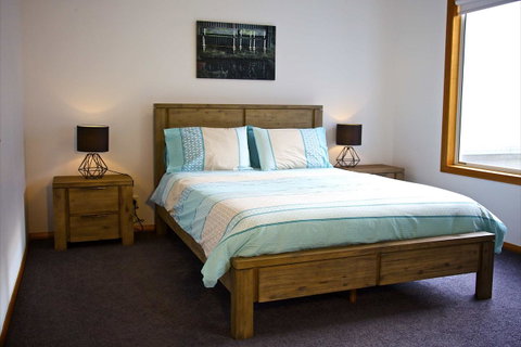Penguin Beachfront Apartments - Holiday Byron Bay 10