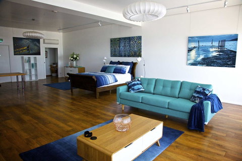 Penguin Beachfront Apartments - Holiday Byron Bay 3