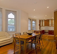Roxburgh House Apartments - Holiday Byron Bay