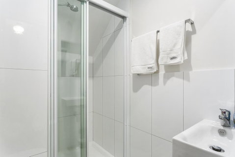 Cambridge House Bed & Breakfast - Holiday Byron Bay 24