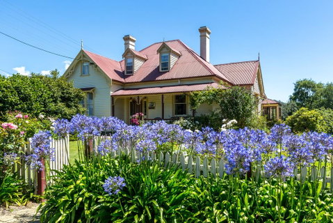 Cambridge House Bed & Breakfast - Holiday Byron Bay 0
