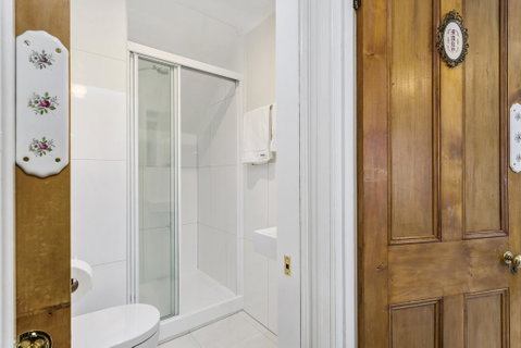 Cambridge House Bed & Breakfast - Holiday Byron Bay 8