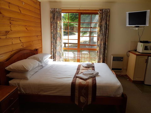 Cradle Forest Inn - Holiday Byron Bay 6