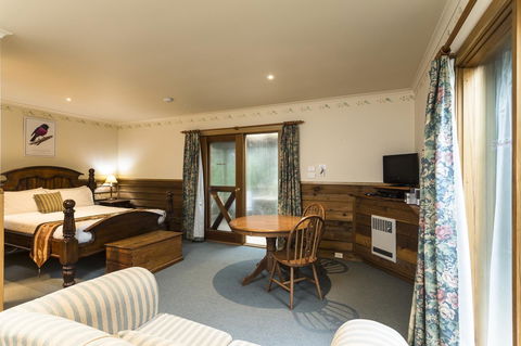 Cradle Forest Inn - Holiday Byron Bay 12