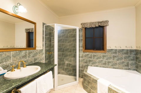 Cradle Forest Inn - Holiday Byron Bay 27