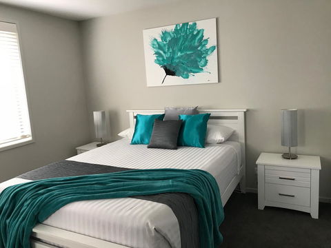 Self Contained Beach View Apartment - Holiday Byron Bay 0
