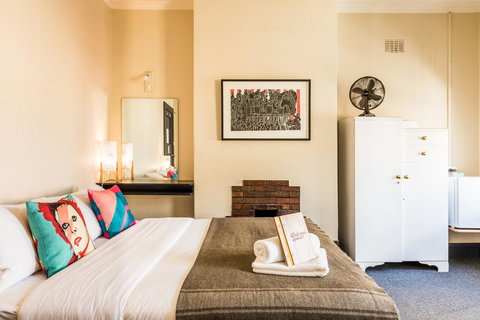 Alabama Hotel Hobart - Holiday Byron Bay 27