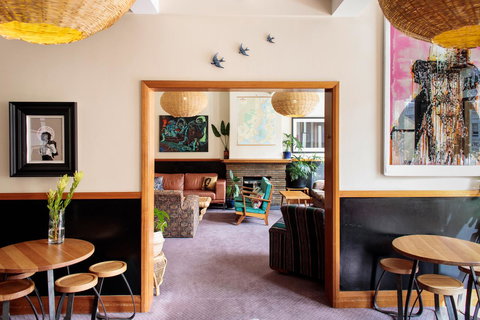 Alabama Hotel Hobart - Holiday Byron Bay 13