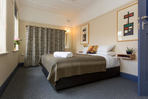 Alabama Hotel Hobart - Holiday Byron Bay 33
