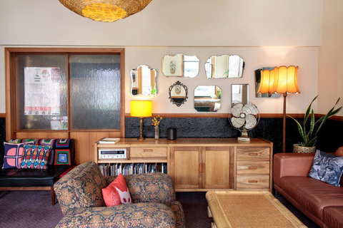 Alabama Hotel Hobart - Holiday Byron Bay 6