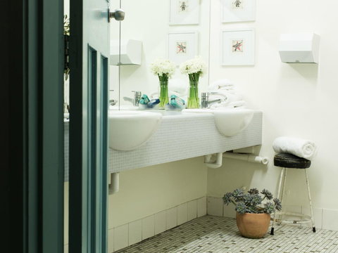 Alabama Hotel Hobart - Holiday Byron Bay 41