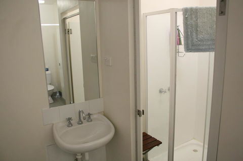 Arthouse Hostel - Holiday Byron Bay 4