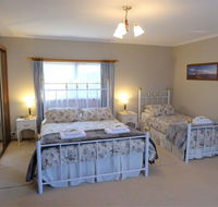 Tamar River Retreat - Holiday Byron Bay