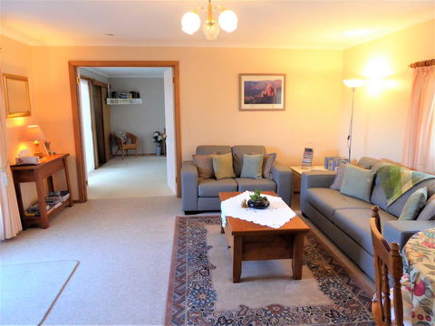 Tamar River Retreat - Holiday Byron Bay 9