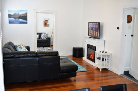 Lyttleton Cottage - Holiday Byron Bay 9