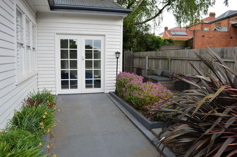 Lyttleton Cottage - Holiday Byron Bay 21