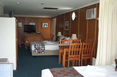 Point Lonsdale Guest House - Holiday Byron Bay 2