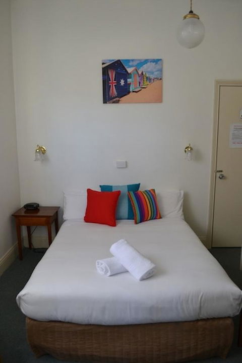 Point Lonsdale Guest House - Holiday Byron Bay 4