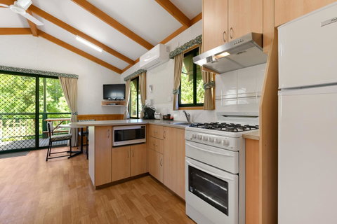 Bright Riverside Holiday Park - Holiday Byron Bay 22