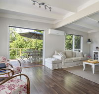 Blairgowrie Bella - light filled home with great deck - Holiday Byron Bay