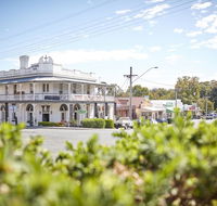 The Alexandra Hotel - Holiday Byron Bay