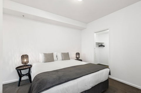 Melbourne Holiday Apartments Flinders Wharf - Holiday Byron Bay 13