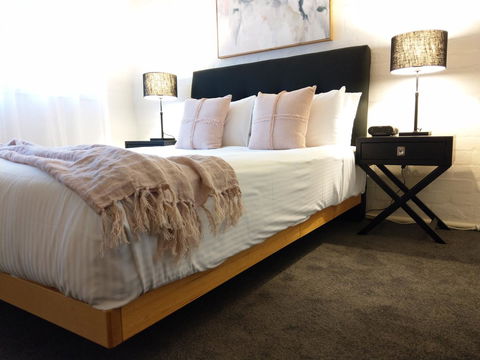 North Melbourne Retreat - Holiday Byron Bay 1