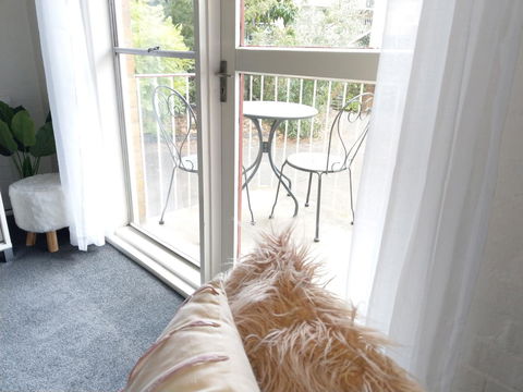 North Melbourne Retreat - Holiday Byron Bay 14