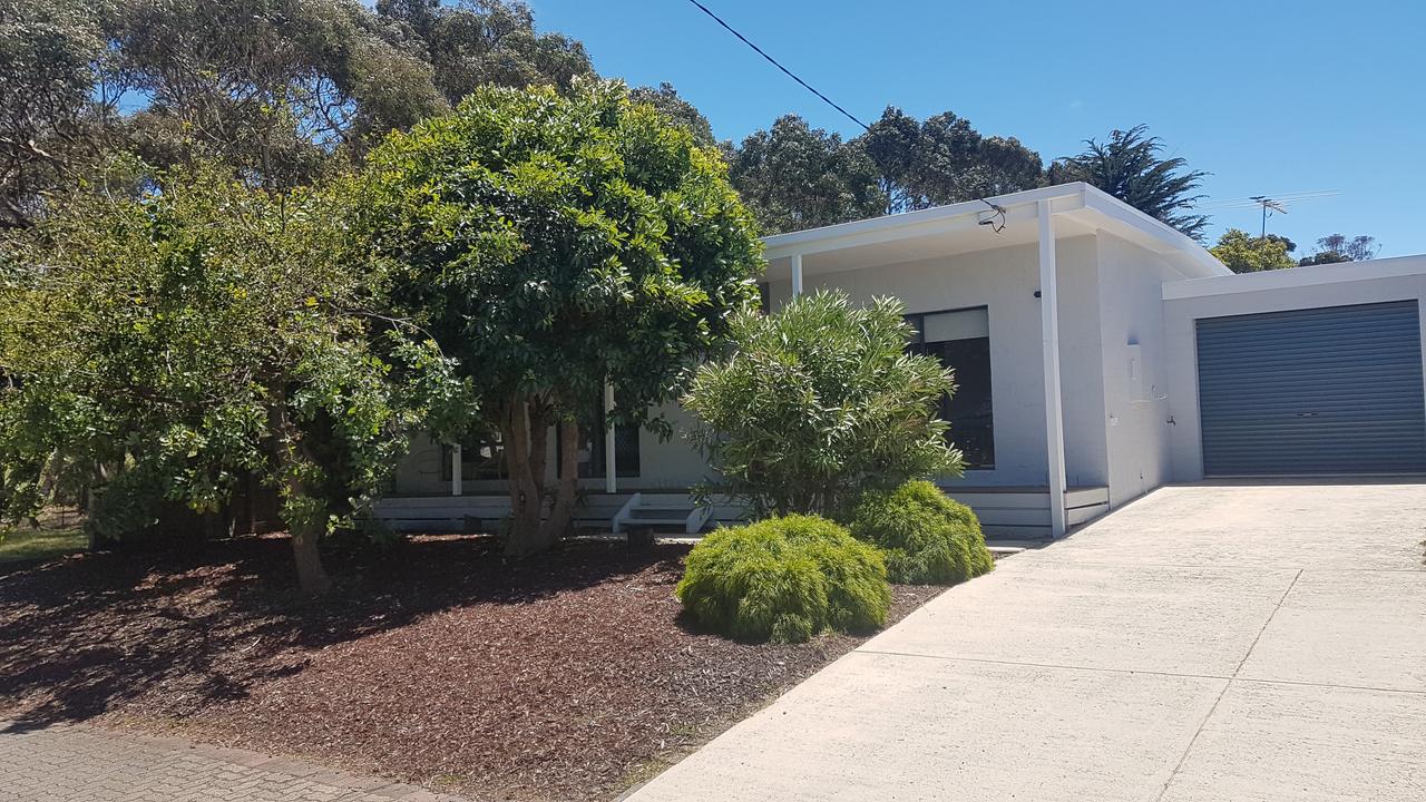 Wimbledon Heights VIC Holiday Byron Bay